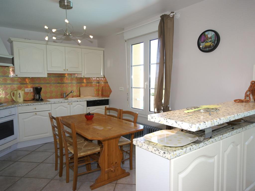 Modern Holiday Home With Private Pool Loubressac Kamer foto