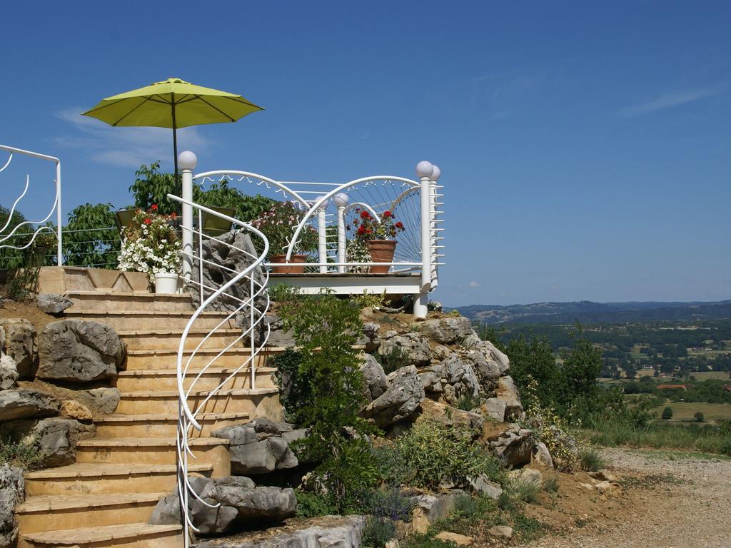 Modern Holiday Home With Private Pool Loubressac Kamer foto